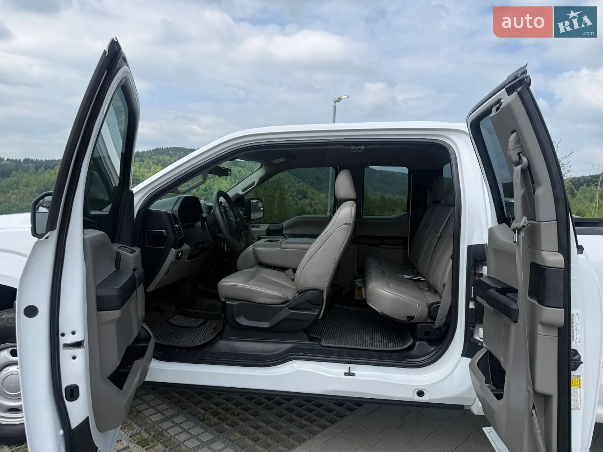 2020 Ford F-150 - мініатюра 17