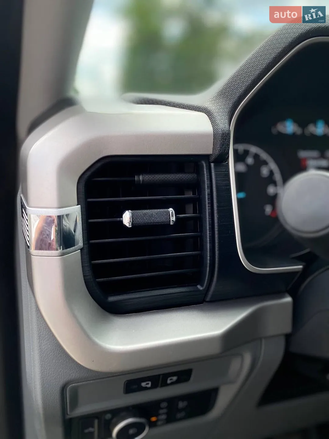 2022 Ford F-150 - мініатюра 42