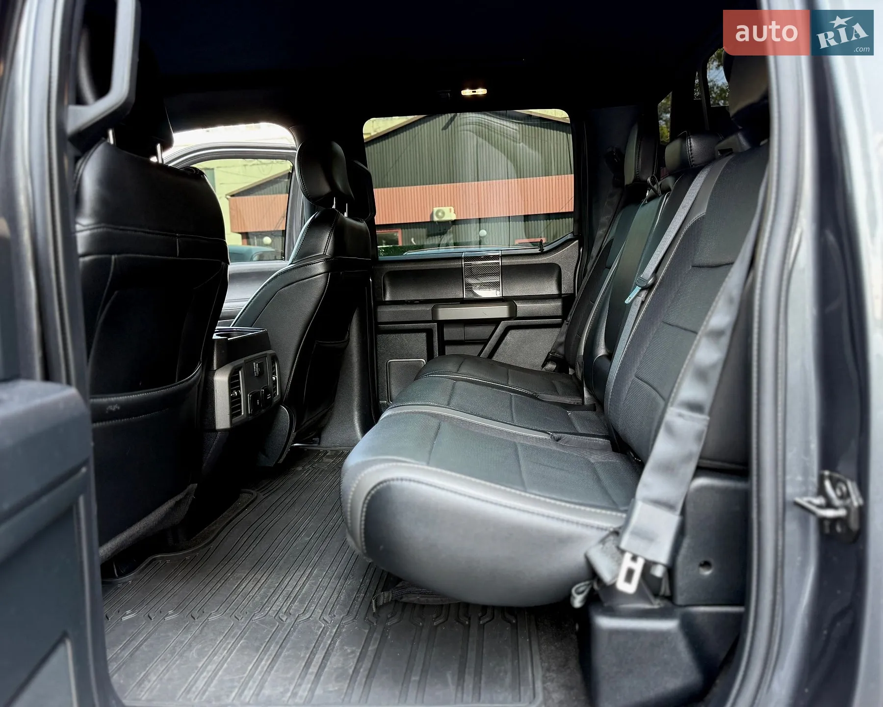 2019 Ford F-150 - мініатюра 16