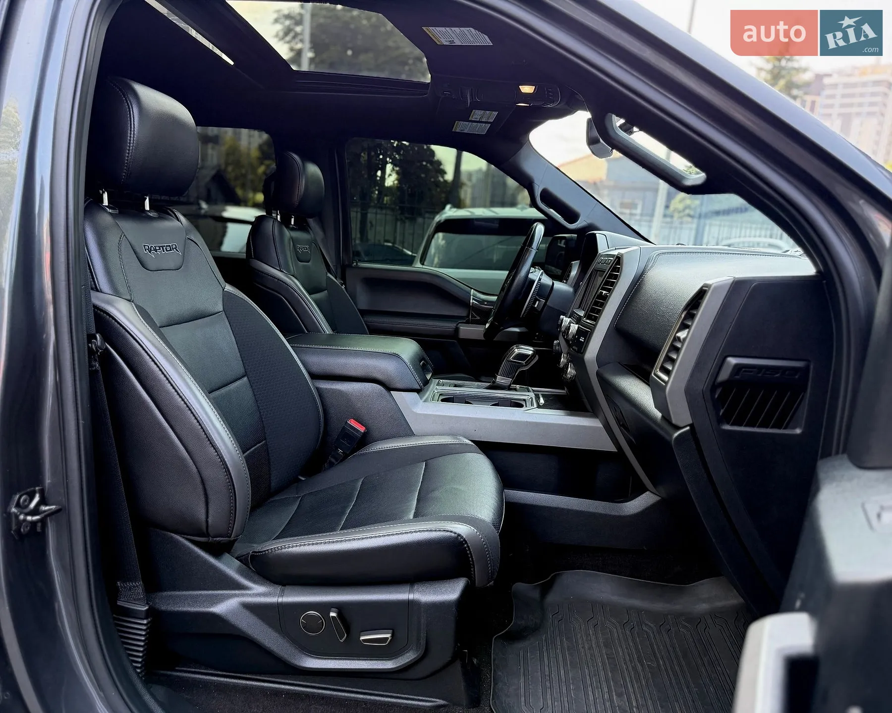 2019 Ford F-150 - мініатюра 21