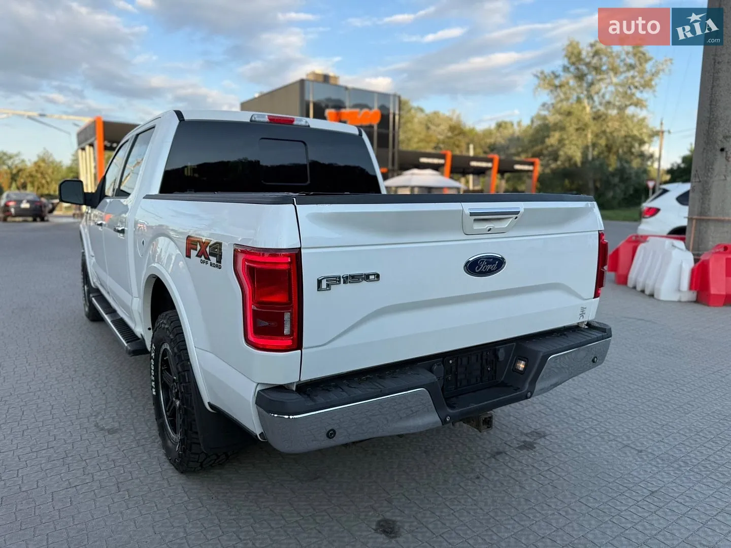 2015 Ford F-150 - мініатюра 14