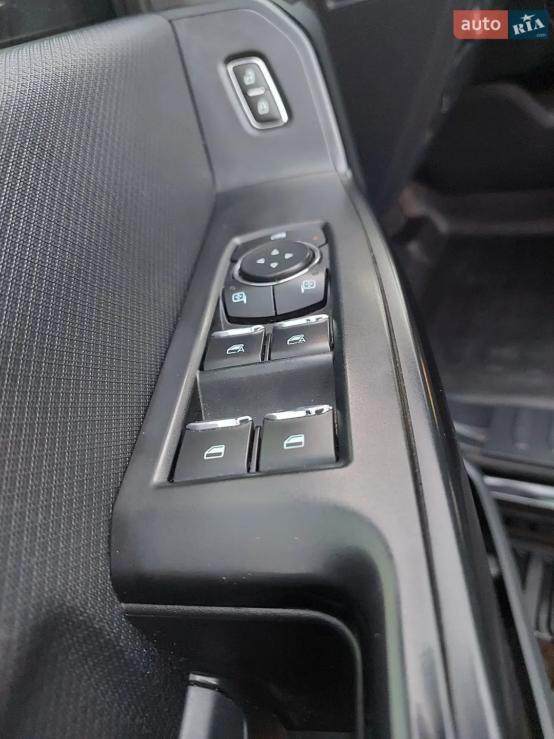 2020 Ford F-150 - мініатюра 25