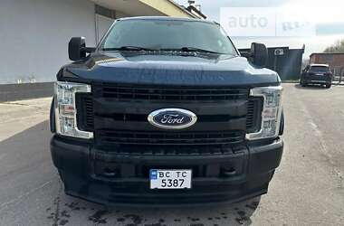 Пикап Ford F-250 2017 в Львове