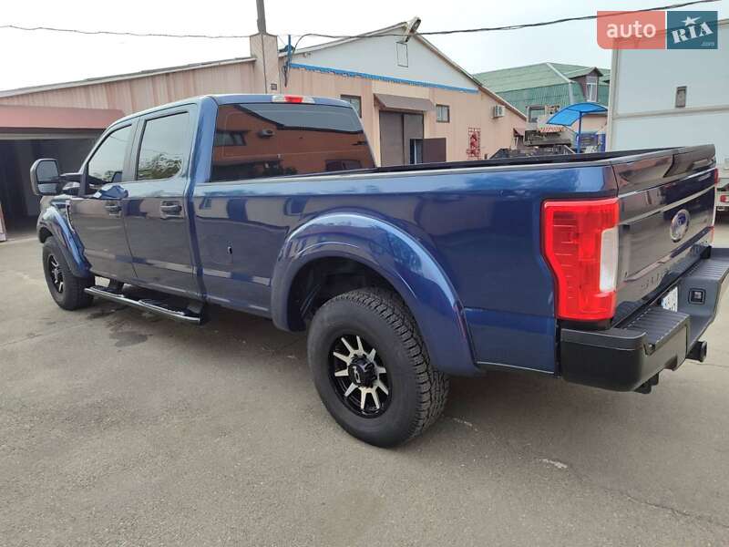 Пикап Ford F-250 2017 в Киеве