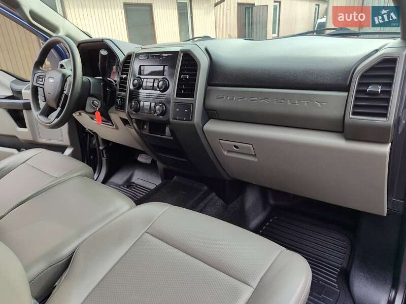 Пикап Ford F-250 2017 в Киеве