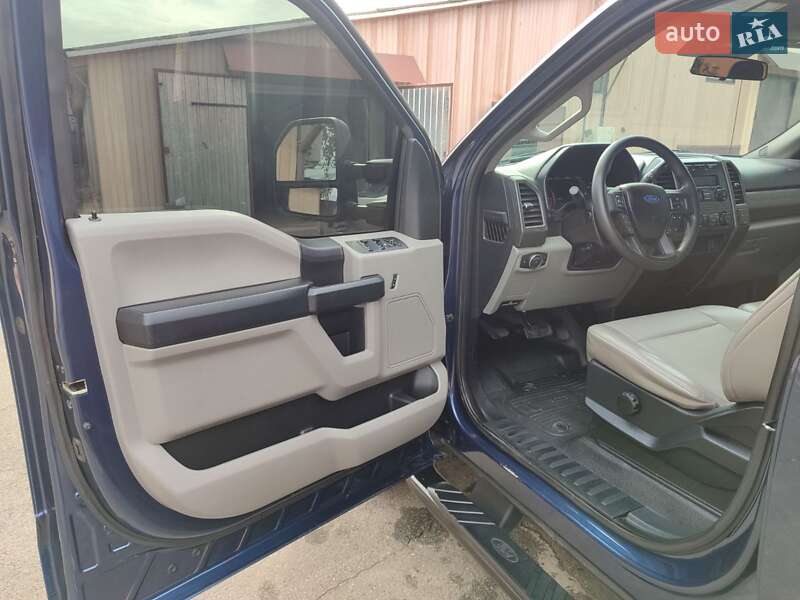 Пикап Ford F-250 2017 в Киеве