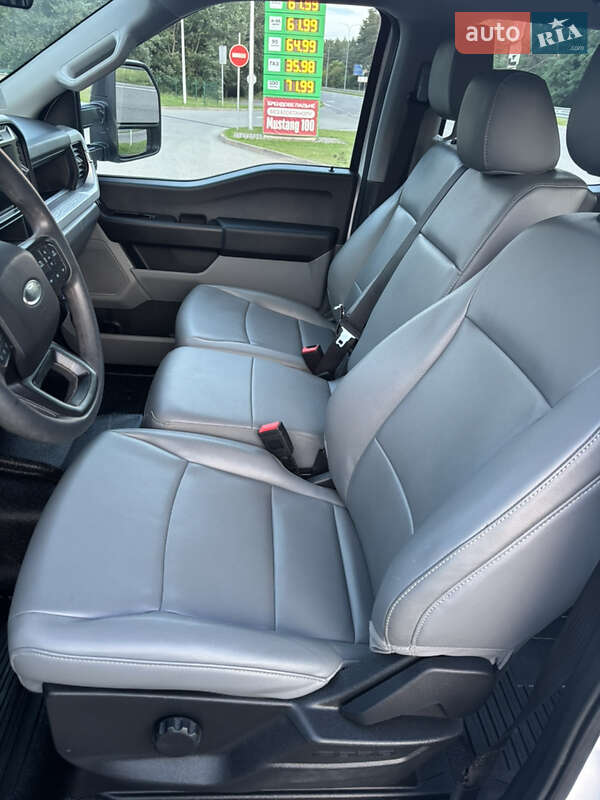 Пикап Ford F-250 2023 в Вышгороде