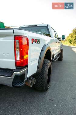Пікап Ford F-250 2023 в 