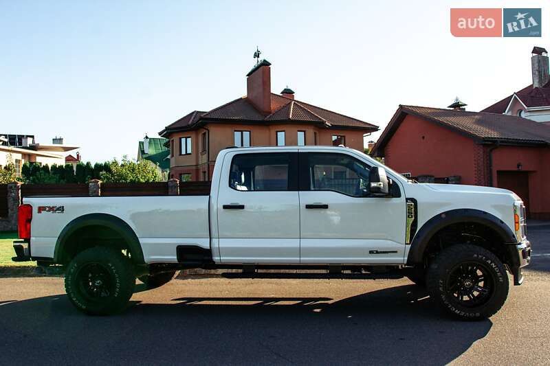 Пікап Ford F-250 2023 в Вишгороді