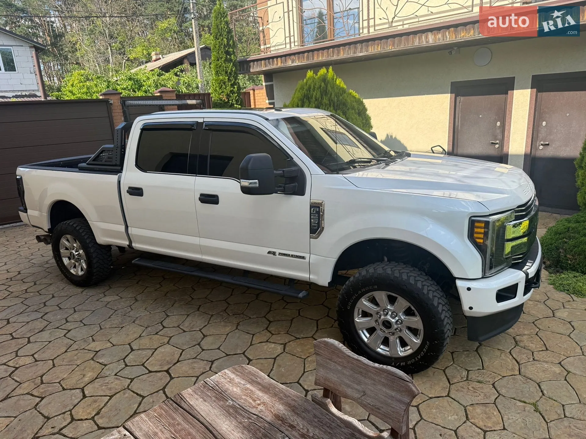 2019 Ford F250 - мініатюра 3