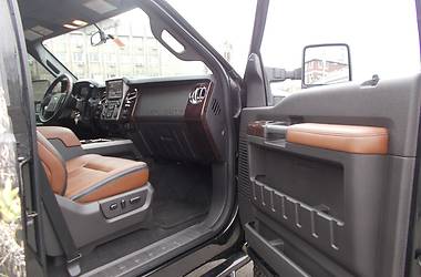Внедорожник / Кроссовер Ford F-350 2013 в 