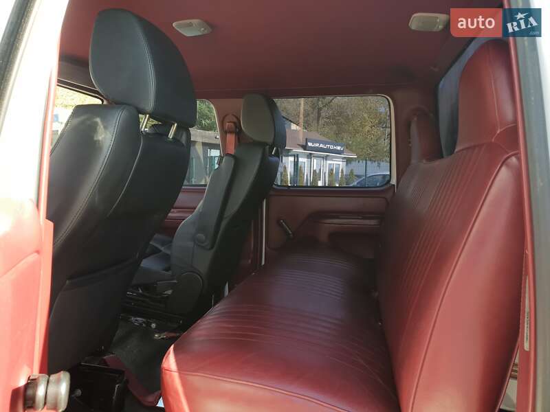 Пикап Ford F-350 1996 в Киеве