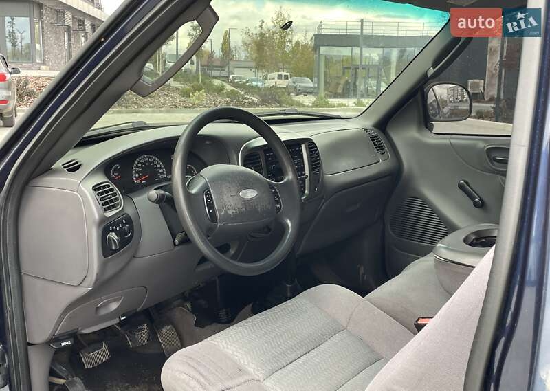 Другие грузовики Ford F-350 2004 в Кропивницком фото 7 Другие грузовики Ford F-350 2004 в Кропивницком