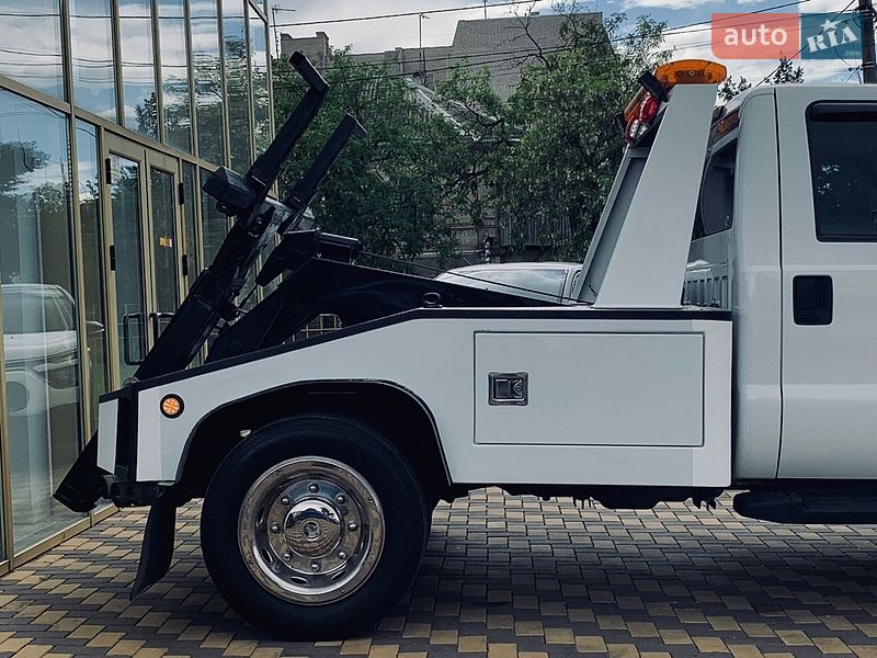 Эвакуатор Ford F-450 2014 в Николаеве
