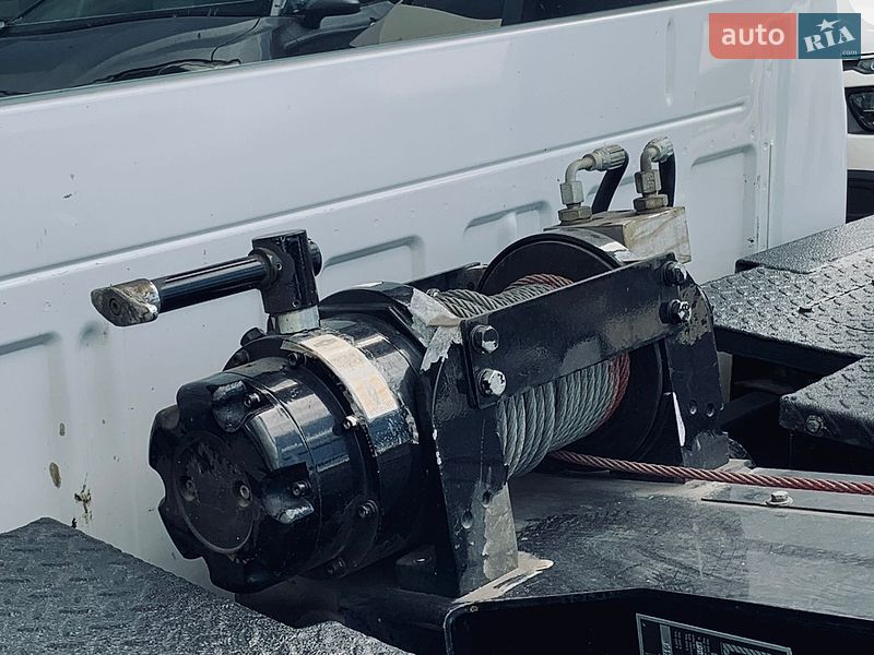 Эвакуатор Ford F-450 2014 в Николаеве