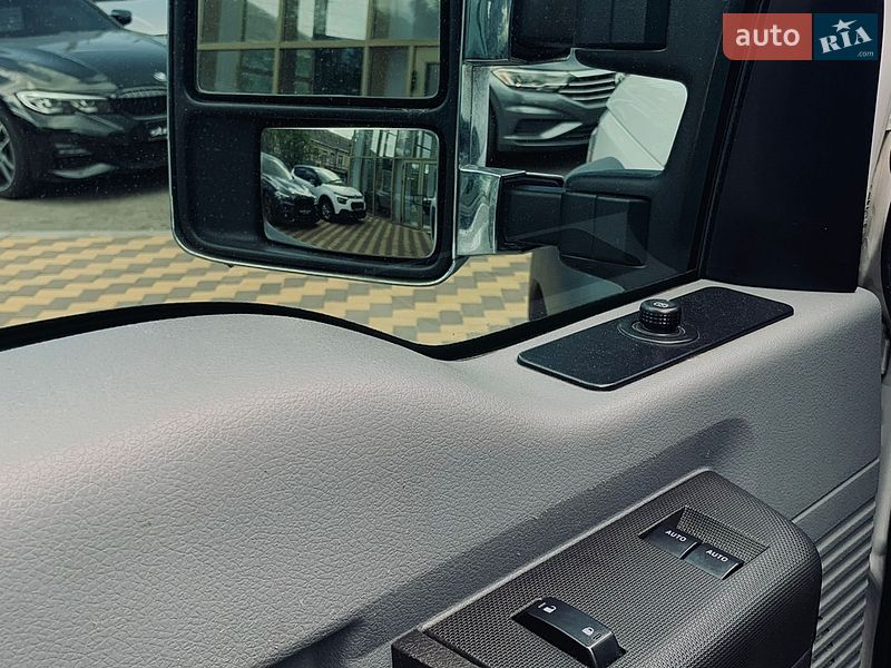 Эвакуатор Ford F-450 2014 в Николаеве