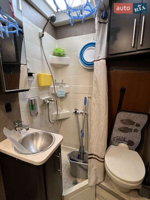 Дом на колесах Ford F-530 2017 в Одессе