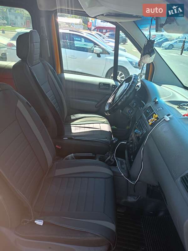 Микроавтобус Ford F-550 2005 в Солотвине фото 7 Микроавтобус Ford F-550 2005 в Солотвине