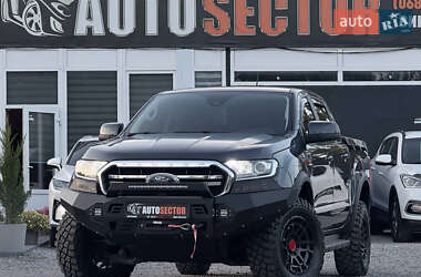 Грузовой фургон Ford F-800 2004 в Харькове