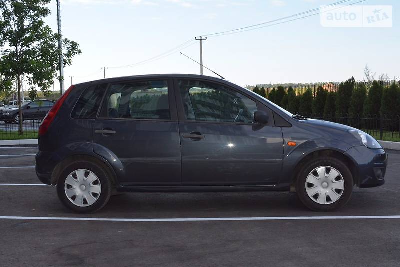 Хэтчбек Ford Fiesta 2008 в Киеве фото 5 Хэтчбек Ford Fiesta 2008 в Киеве
