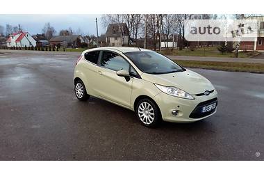 Хетчбек Ford Fiesta 2010 в Києві