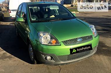 Хэтчбек Ford Fiesta 2006 в Николаеве