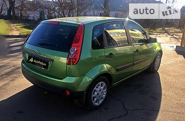 Хэтчбек Ford Fiesta 2006 в Николаеве