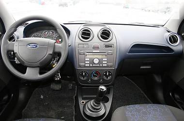 Хэтчбек Ford Fiesta 2005 в Киеве