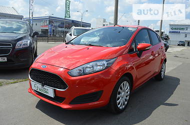 Хетчбек Ford Fiesta 2016 в Києві