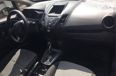 Седан Ford Fiesta 2016 в 