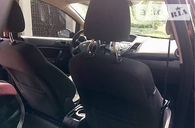 Седан Ford Fiesta 2016 в 