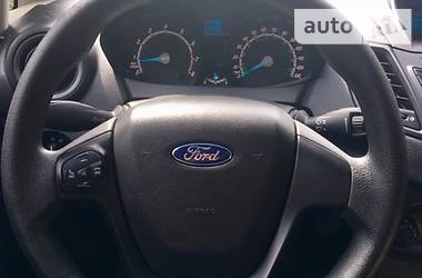 Седан Ford Fiesta 2016 в 
