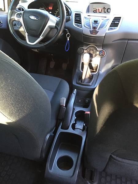Хетчбек Ford Fiesta 2011 в Дніпрі