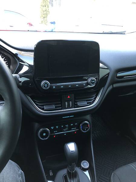 Хетчбек Ford Fiesta 2017 в Києві фото 7 Хетчбек Ford Fiesta 2017 в Києві