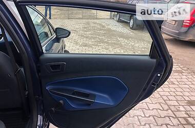 Хэтчбек Ford Fiesta 2009 в 