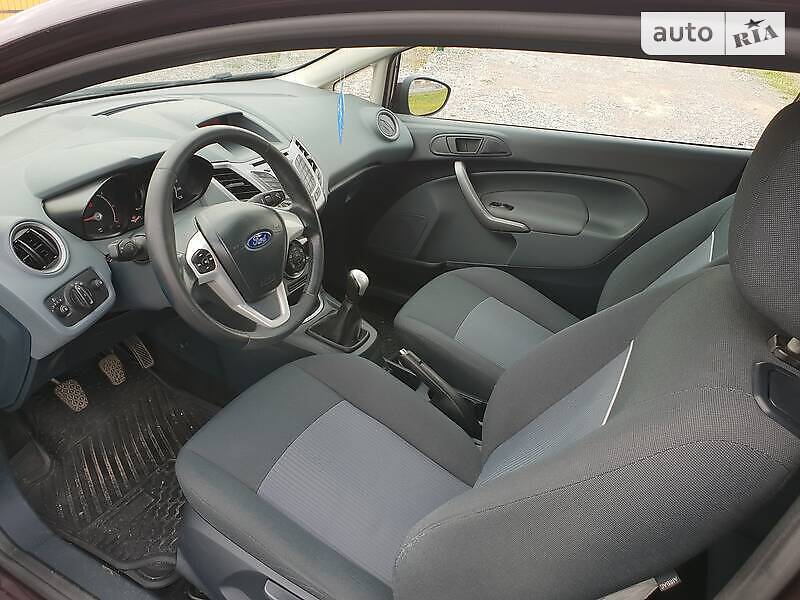 Купе Ford Fiesta 2010 в Звенигородці фото 8 Купе Ford Fiesta 2010 в Звенигородці