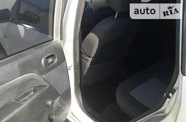 Хетчбек Ford Fiesta 2006 в 