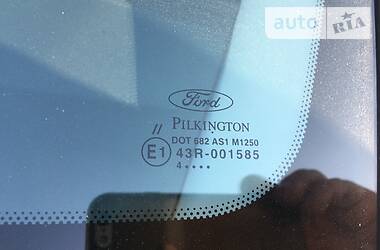 Хетчбек Ford Fiesta 2004 в 