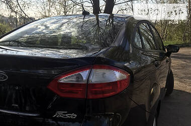 Седан Ford Fiesta 2018 в 