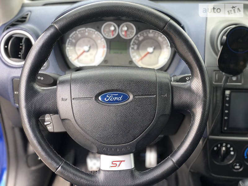 Хетчбек Ford Fiesta 2007 в Кропивницькому
