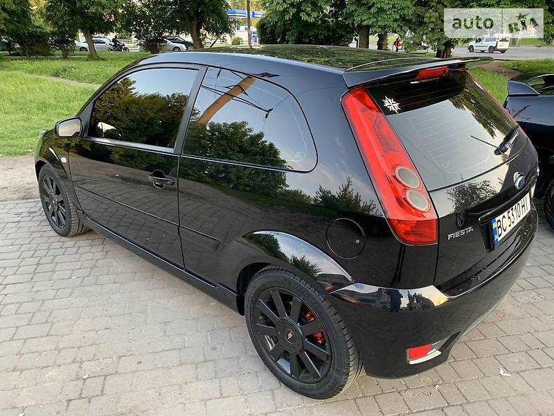 Купе Ford Fiesta 2007 в Львові