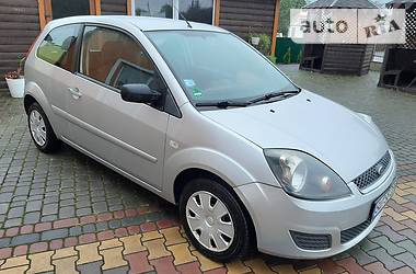 Хэтчбек Ford Fiesta 2008 в 