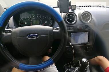 Хэтчбек Ford Fiesta 2006 в Черкассах