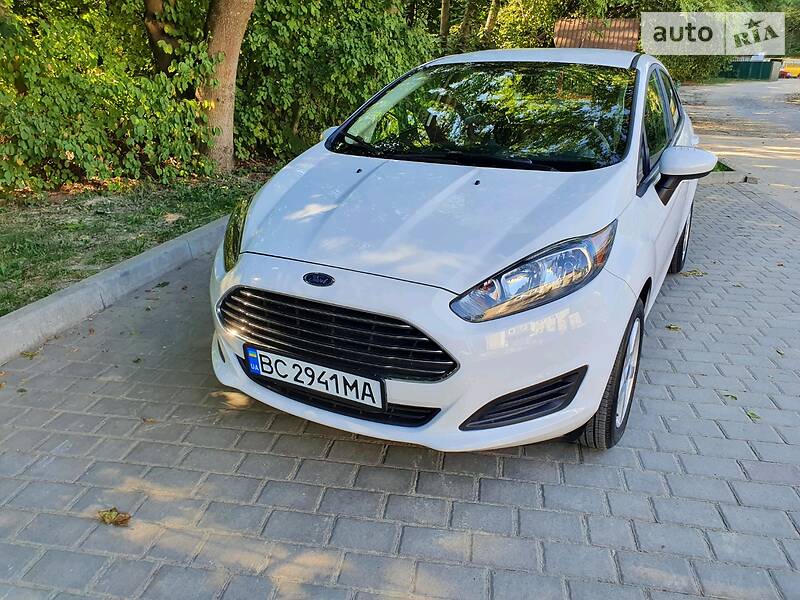 Седан Ford Fiesta 2019 в Львові