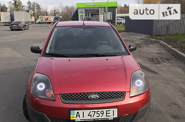 Хэтчбек Ford Fiesta 2006 в Киеве