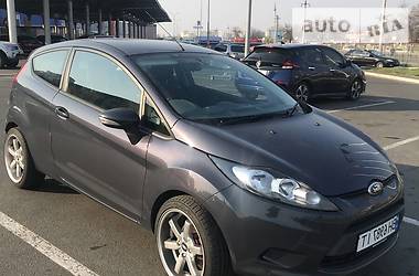 Хэтчбек Ford Fiesta 2011 в Киеве