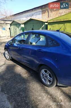 Седан Ford Fiesta 2018 в 