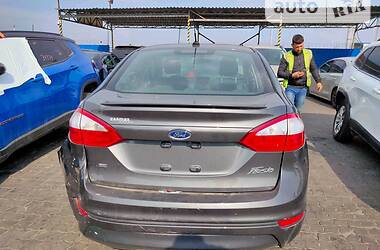 Седан Ford Fiesta 2019 в 