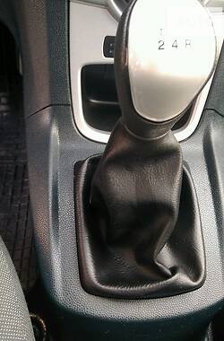 Хэтчбек Ford Fiesta 2012 в 