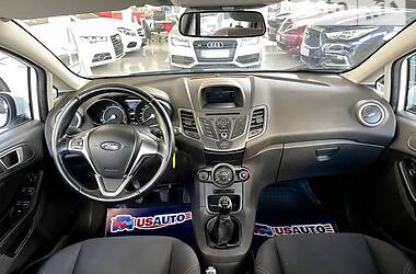 Хэтчбек Ford Fiesta 2016 в Херсоне